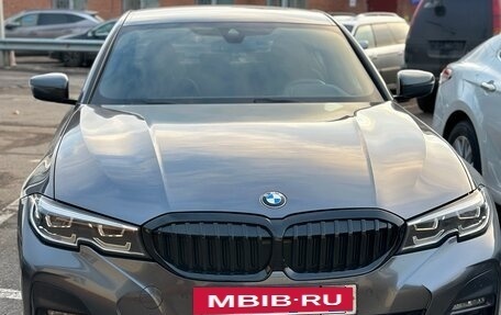BMW 3 серия, 2019 год, 3 850 000 рублей, 26 фотография