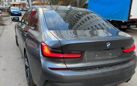 BMW 3 серия, 2019 год, 3 850 000 рублей, 31 фотография