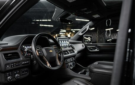 Chevrolet Tahoe IV, 2021 год, 7 800 000 рублей, 2 фотография