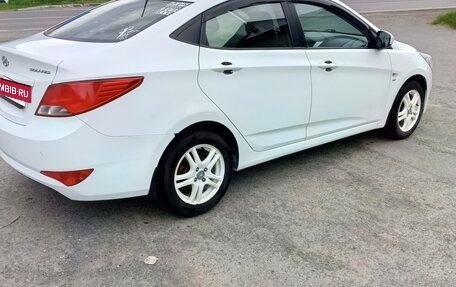 Hyundai Solaris II рестайлинг, 2014 год, 850 000 рублей, 6 фотография