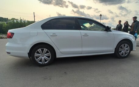 Volkswagen Jetta VI, 2015 год, 690 000 рублей, 3 фотография
