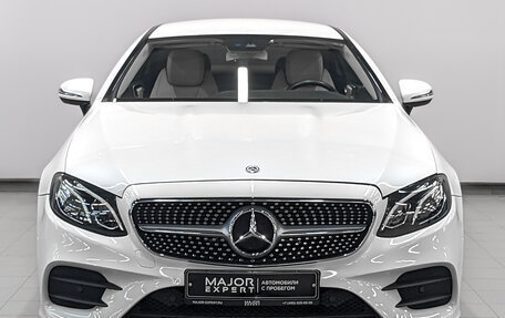 Mercedes-Benz E-Класс, 2019 год, 4 450 000 рублей, 2 фотография