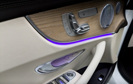 Mercedes-Benz E-Класс, 2019 год, 4 450 000 рублей, 21 фотография
