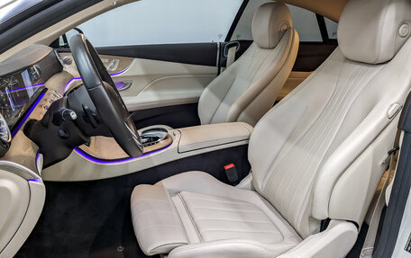 Mercedes-Benz E-Класс, 2019 год, 4 450 000 рублей, 20 фотография