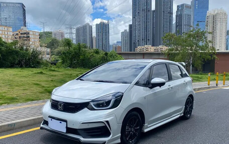 Honda Fit, 2024 год, 1 400 055 рублей, 1 фотография