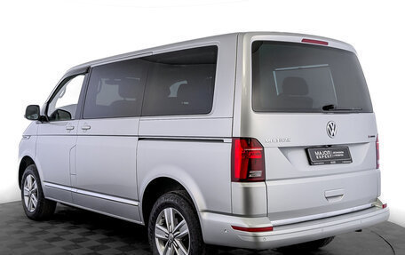 Volkswagen Multivan T6 рестайлинг, 2021 год, 8 000 000 рублей, 7 фотография