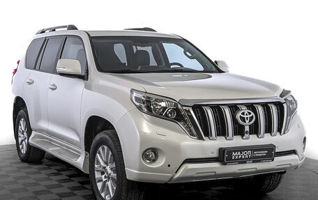 Toyota Land Cruiser Prado 150 рестайлинг 2, 2017 год, 4 190 000 рублей, 3 фотография