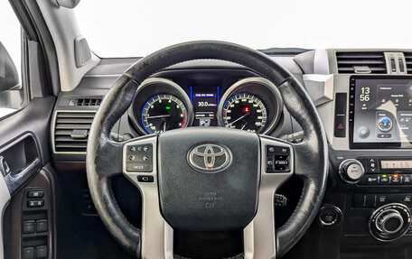 Toyota Land Cruiser Prado 150 рестайлинг 2, 2017 год, 4 190 000 рублей, 22 фотография