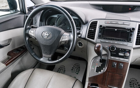 Toyota Venza I, 2010 год, 1 899 000 рублей, 10 фотография