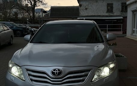 Toyota Camry, 2010 год, 1 400 000 рублей, 5 фотография