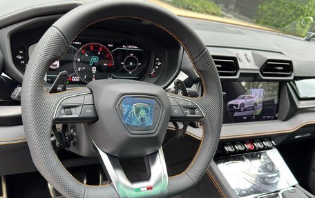 Lamborghini Urus I, 2025 год, 49 900 000 рублей, 25 фотография