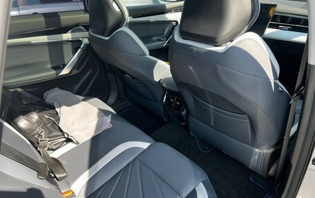 Geely Atlas, 2024 год, 2 930 000 рублей, 9 фотография