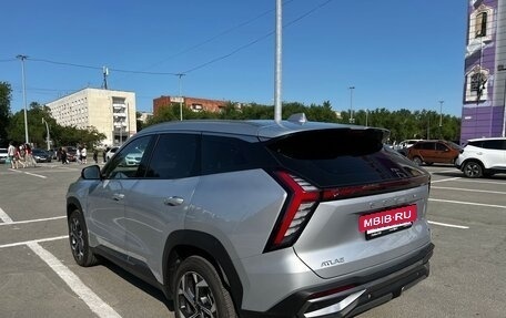 Geely Atlas, 2024 год, 2 930 000 рублей, 5 фотография