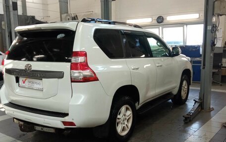 Toyota Land Cruiser Prado 150 рестайлинг 2, 2014 год, 2 166 000 рублей, 3 фотография
