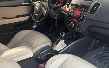 KIA Cerato III, 2010 год, 1 450 000 рублей, 16 фотография