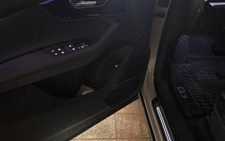 Audi Q7, 2022 год, 6 300 000 рублей, 14 фотография