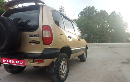Chevrolet Niva I рестайлинг, 2004 год, 245 000 рублей, 3 фотография
