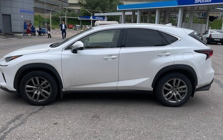 Lexus NX I, 2019 год, 2 350 000 рублей, 5 фотография