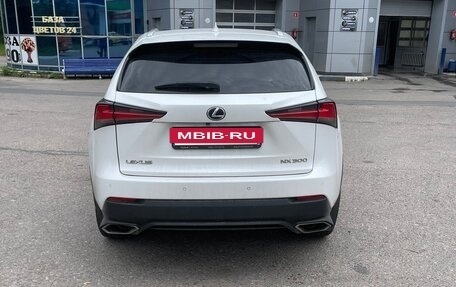 Lexus NX I, 2019 год, 2 350 000 рублей, 4 фотография