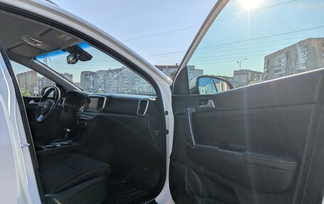 KIA Sportage IV рестайлинг, 2020 год, 2 450 000 рублей, 18 фотография
