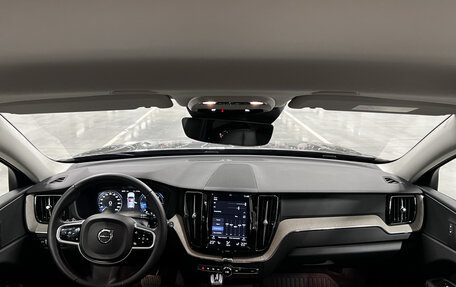 Volvo XC60 II, 2018 год, 3 850 000 рублей, 18 фотография
