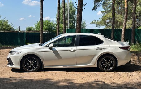 Toyota Camry, 2021 год, 2 978 000 рублей, 2 фотография