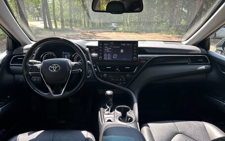 Toyota Camry, 2021 год, 2 978 000 рублей, 10 фотография