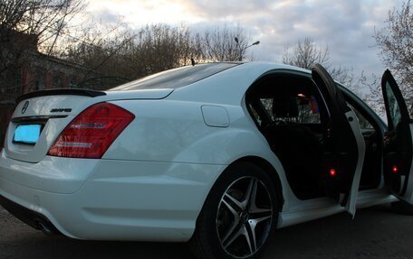 Mercedes-Benz S-Класс, 2008 год, 1 499 999 рублей, 8 фотография