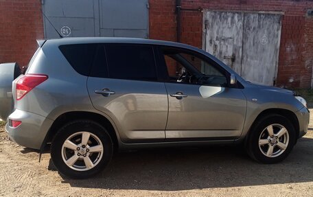 Toyota RAV4, 2007 год, 1 155 000 рублей, 8 фотография