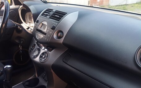 Toyota RAV4, 2007 год, 1 155 000 рублей, 26 фотография