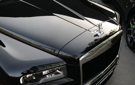 Rolls-Royce Cullinan, 2023 год, 42 500 000 рублей, 10 фотография