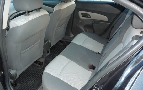 Chevrolet Cruze II, 2010 год, 510 000 рублей, 10 фотография