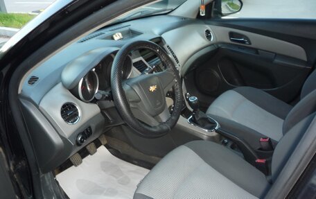 Chevrolet Cruze II, 2010 год, 510 000 рублей, 7 фотография