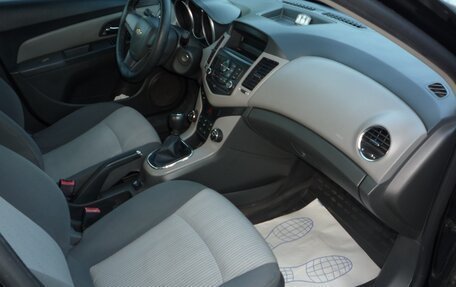 Chevrolet Cruze II, 2010 год, 510 000 рублей, 12 фотография