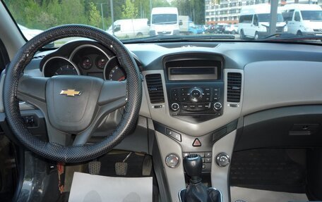 Chevrolet Cruze II, 2010 год, 510 000 рублей, 11 фотография