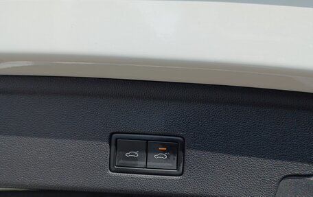 Volkswagen Touareg III, 2021 год, 8 250 000 рублей, 16 фотография
