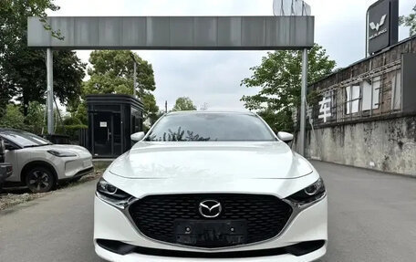 Mazda 3, 2021 год, 1 590 000 рублей, 2 фотография