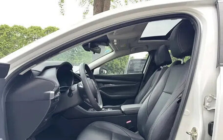 Mazda 3, 2021 год, 1 590 000 рублей, 5 фотография