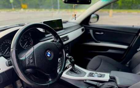 BMW 3 серия, 2011 год, 790 000 рублей, 14 фотография