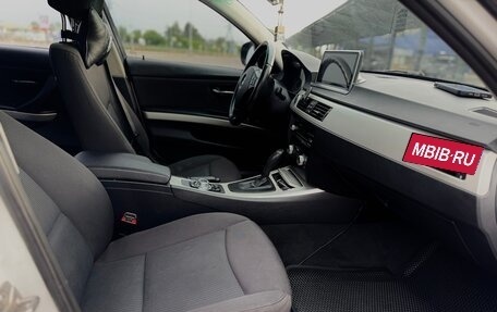 BMW 3 серия, 2011 год, 790 000 рублей, 17 фотография