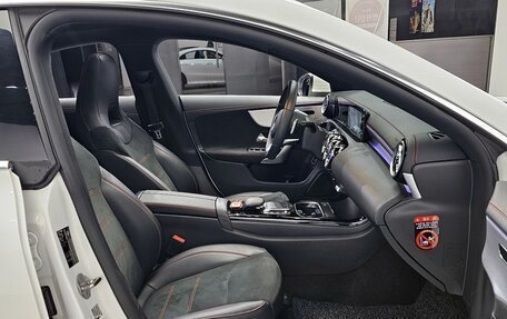 Mercedes-Benz CLA, 2022 год, 3 000 000 рублей, 9 фотография