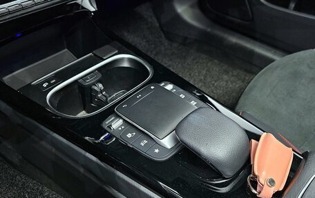 Mercedes-Benz CLA, 2022 год, 3 000 000 рублей, 14 фотография