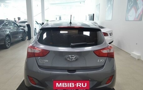 Hyundai i30 II рестайлинг, 2012 год, 1 099 000 рублей, 10 фотография