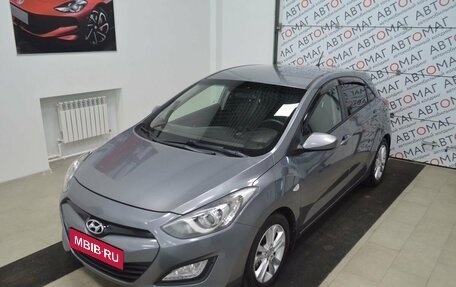 Hyundai i30 II рестайлинг, 2012 год, 1 099 000 рублей, 2 фотография