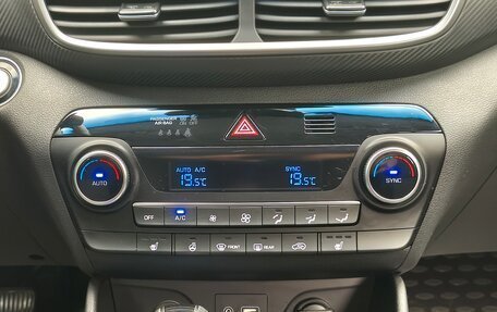 Hyundai Tucson III, 2018 год, 2 020 000 рублей, 16 фотография