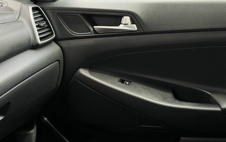 Hyundai Tucson III, 2019 год, 2 380 000 рублей, 14 фотография