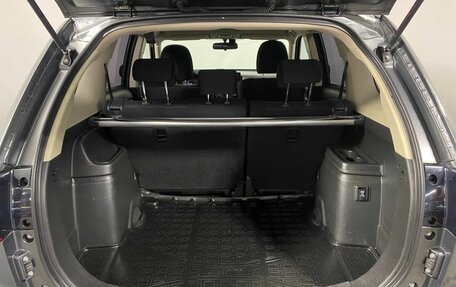 Mitsubishi Outlander III рестайлинг 3, 2019 год, 1 950 000 рублей, 10 фотография