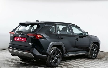 Toyota RAV4, 2023 год, 3 790 000 рублей, 5 фотография