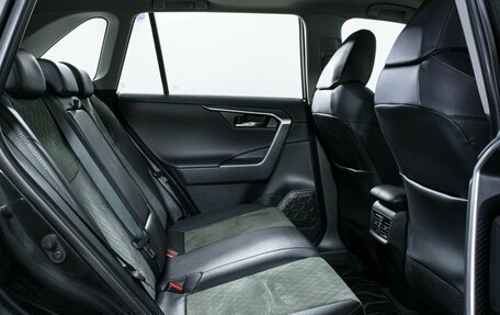 Toyota RAV4, 2023 год, 3 790 000 рублей, 13 фотография