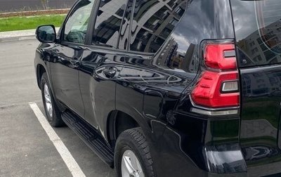 Toyota Land Cruiser Prado 150 рестайлинг 2, 2018 год, 3 700 000 рублей, 1 фотография